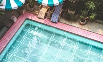 Best Swimming Pool Cleaning Service in Singapore: What Sets Professionals Apart