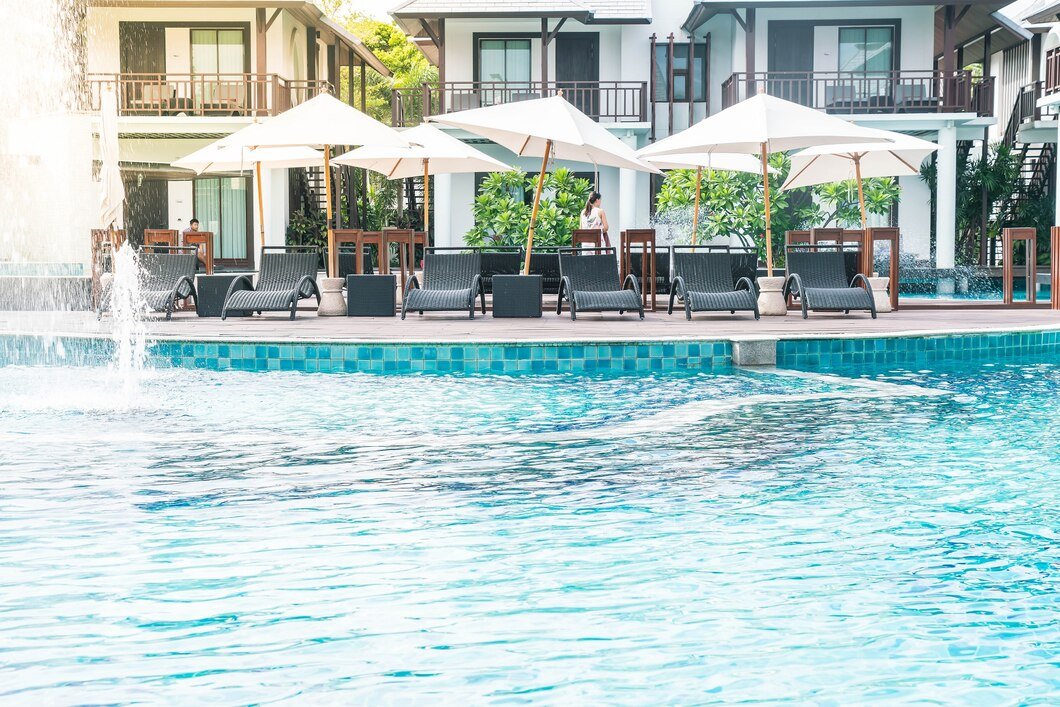 How Do You Find a Trustworthy Swimming Pool Builder?